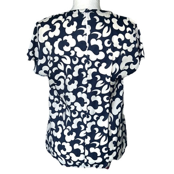 Boden Ravello Silk Blend Navy Blue & White Floral Print Pleated Top - 8 - Picture 6 of 13